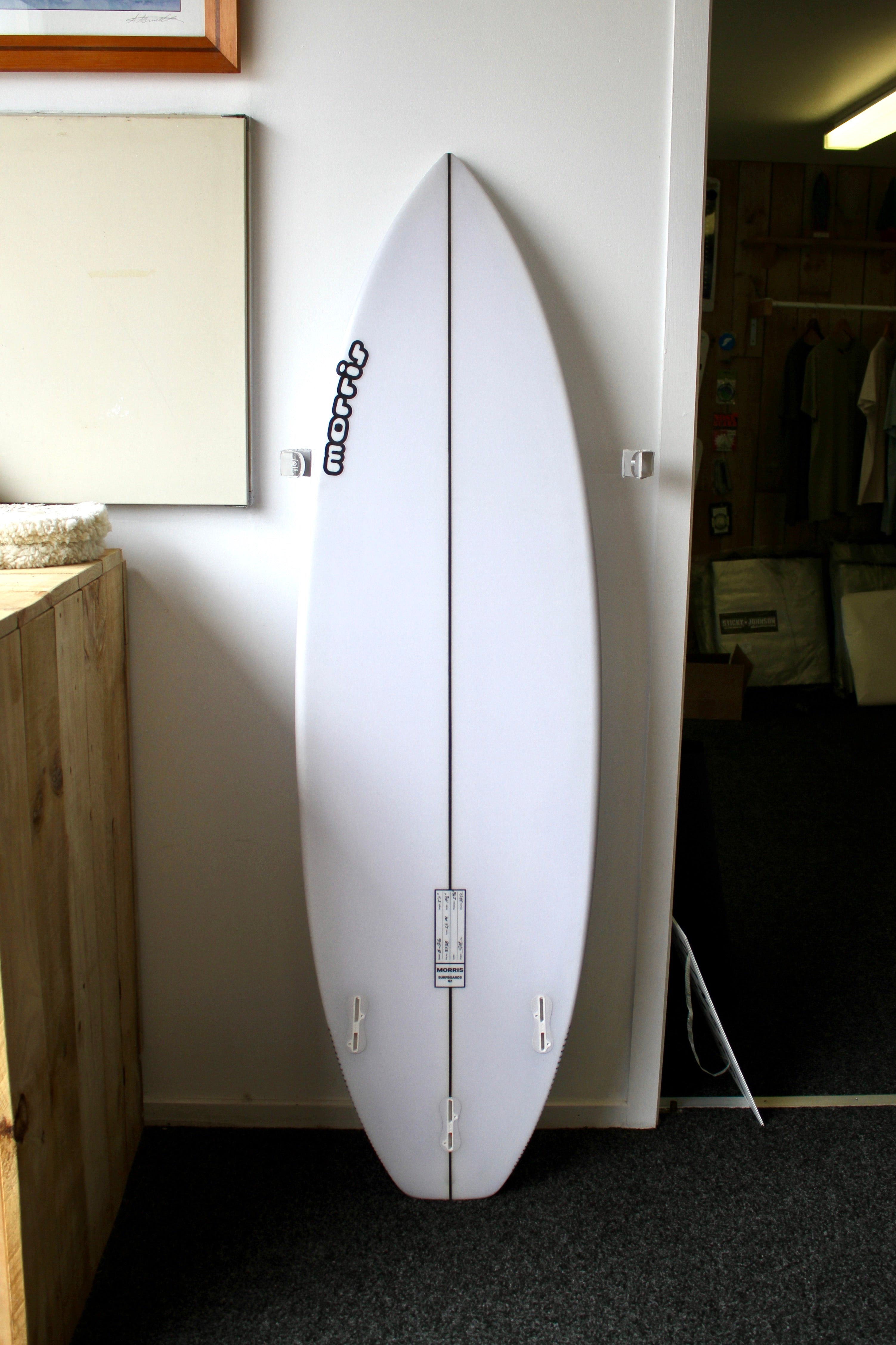 B-SIDE – Morris Surfboards